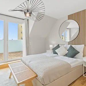 Stylish - 3 Min To U1 Kagraner Platz Appartamento